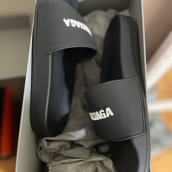 Balenciaga slide sandals - Picture 7 of 9